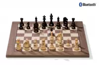 Szachownica elektroniczna DGT Bluetooth E-Board Orzech + Figury DGT Royal Szachownica elektroniczna DGT Bluetooth E-Board Orzech + Figury DGT Royal